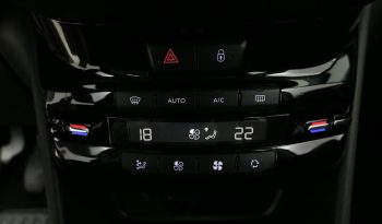 Peugeot 208 ALLURE 1.2 PureTech S&S 110ch 15470€ N°S63191.2 complet