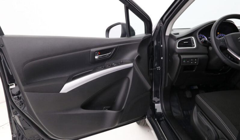 Suzuki Sx4 S-cross STYLE sans toit panoramique 1.4 BoosterJet Hybrid 129ch 26170€ N°S65673.20 complet