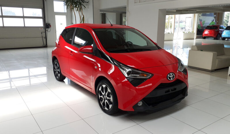 Toyota AYGO X-PLAY 1.0 VVTi 72ch 16270€ N°S67287.12 complet