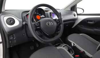 Toyota AYGO X-PLAY 1.0 VVTi 72ch 16270€ N°S67079.14 complet