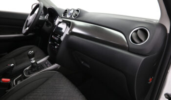 Suzuki VITARA STYLE sans toit panoramique 1.4 BoosterJet Hybrid 129ch 27770€ N°S71889.3 complet