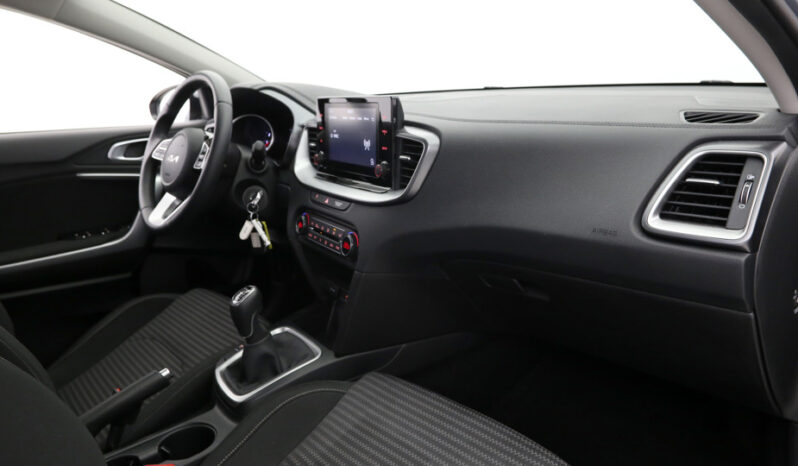 Kia XCeed ACTIVE 1.5 T-GDI 160ch 24470€ N°S72003.8 complet