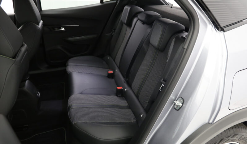 Peugeot 2008 GT 1.2 PureTech S&S 130ch 31770€ N°S71318D.183 complet