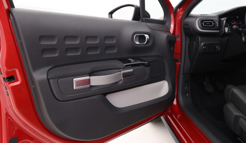 Citroen C3 SHINE 1.2 PureTech S&S 110ch 22270€ N°S73536A.33 complet