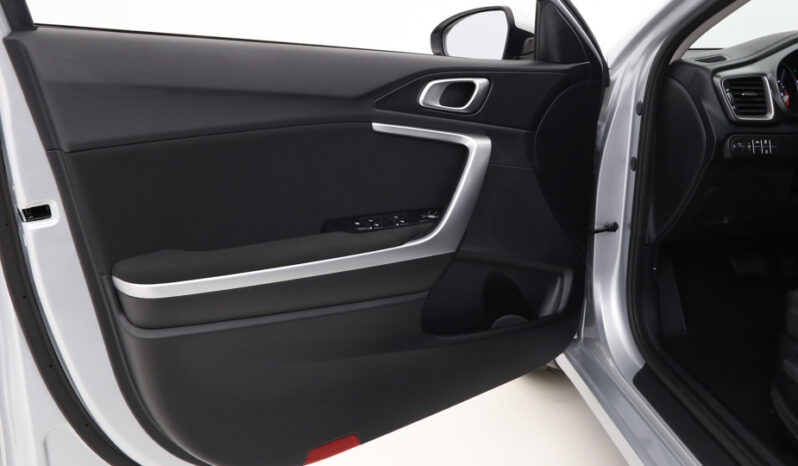 Kia Cee’d ACTIVE 1.6 CRDi MHEV 136ch 25470€ N°S72759.6 complet