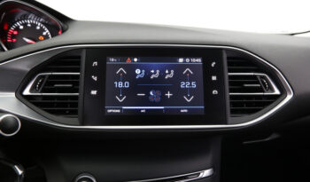 Peugeot 308 ALLURE 1.2 PureTech 130ch 21470€ N°S73986.3 complet