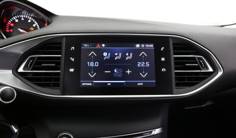 Peugeot 308 ALLURE 1.2 PureTech 130ch 21470€ N°S73986.3 complet