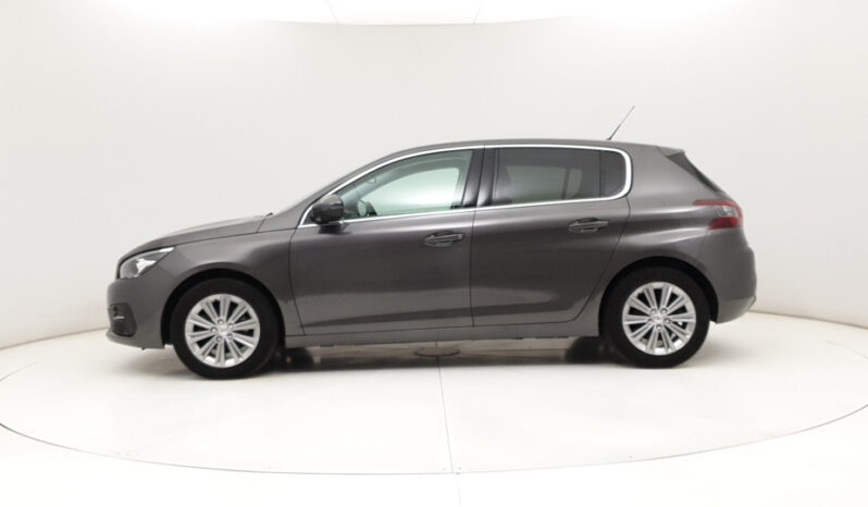 Peugeot 308 ALLURE 1.2 PureTech 130ch 21470€ N°S73986.3 complet