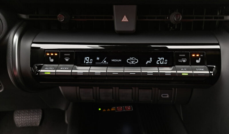 Toyota C-HR DESIGN 1.8 Hybrid 140ch 32270€ N°S83387B.24 complet