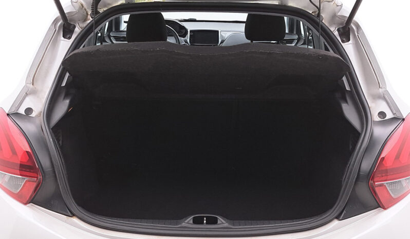 Peugeot 208 ALLURE 1.2 PureTech S&S 110ch 10970€ N°S81978.42 complet