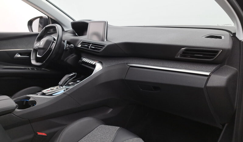 Peugeot 3008 ALLURE 1.2 PureTech S&S 130ch 21970€ N°S82673.7 complet