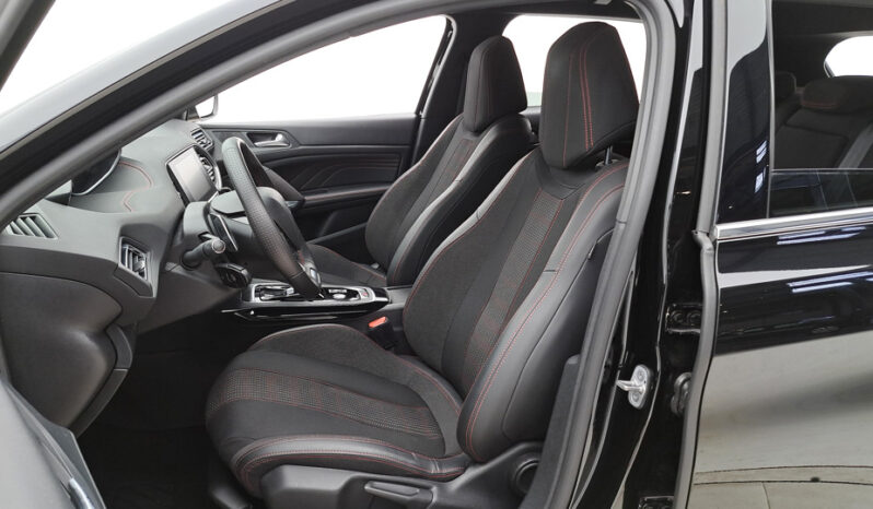 Peugeot 308 GT LINE 1.2 PureTech 130ch 17470€ N°S82833.4 complet