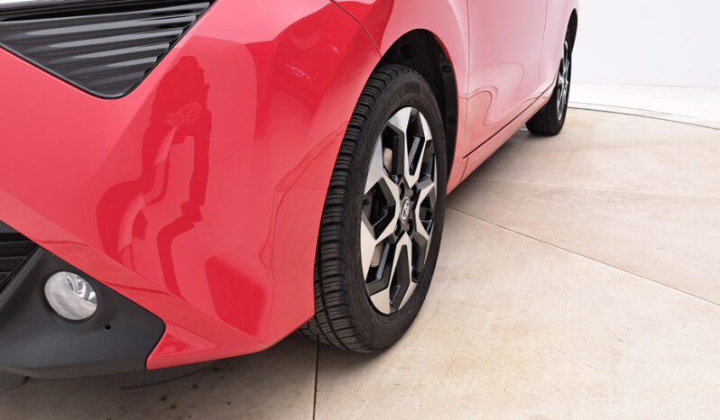 Toyota AYGO X-PLAY 1.0 VVTi 72ch 14970€ N°S83225.9 complet
