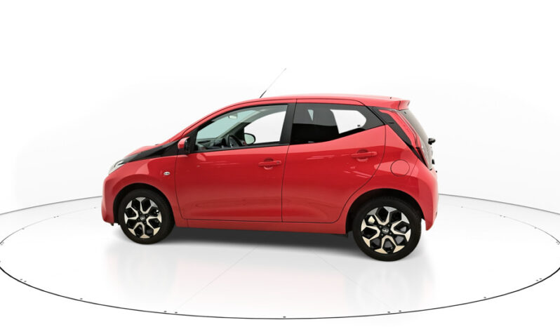 Toyota AYGO X-PLAY 1.0 VVTi 72ch 14970€ N°S83225.9 complet