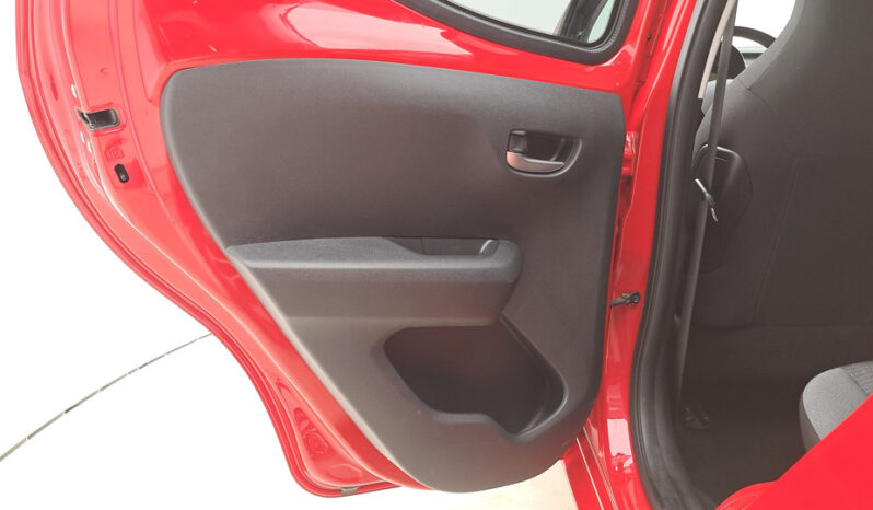 Toyota AYGO X-PLAY 1.0 VVTi 72ch 14970€ N°S83225.9 complet