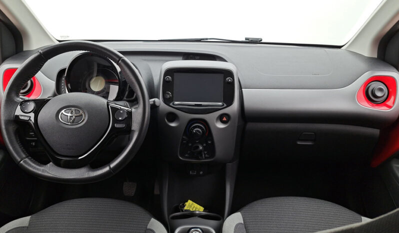 Toyota AYGO X-PLAY 1.0 VVTi 72ch 14970€ N°S83225.9 complet