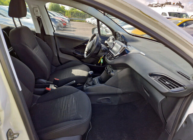 Peugeot 208 Société 1.2 PureTech 82 ch AFFAIRE PREMIUM PACK 1.2 82ch 6590€ N°SM63832.11 complet