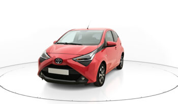 Toyota AYGO X-PLAY 1.0 VVTi 72ch 15470€ N°S83494.5 complet