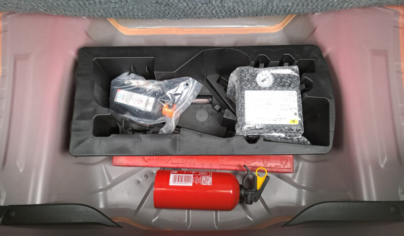 Toyota AYGO X-PLAY 1.0 VVTi 72ch 15470€ N°S83494.5 complet